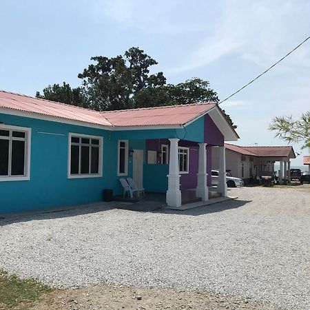 D'Pantai Homestay Kuala Sg. Baru Malacca Exterior photo